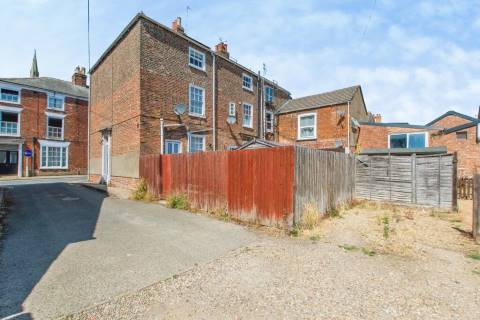 Property for auction in Lincolnshire