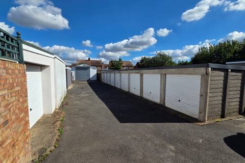 Property for auction in Essex