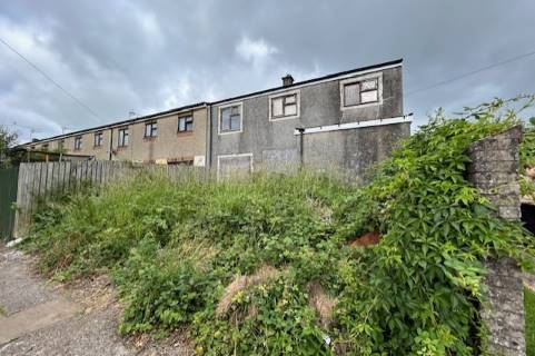 Property for auction in Mid Glamorgan