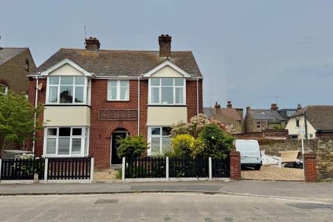 Property for auction in Kent