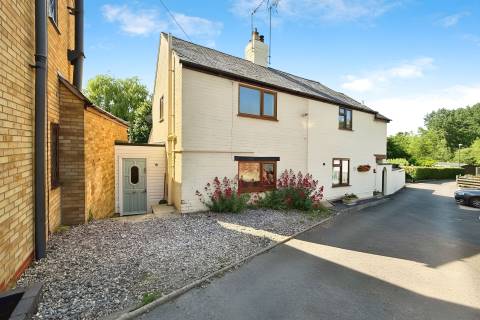 Property for auction in Warwickshire