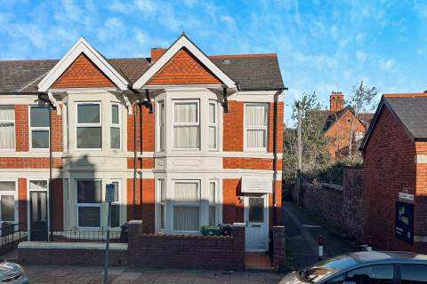 Property for auction in South Glamorgan