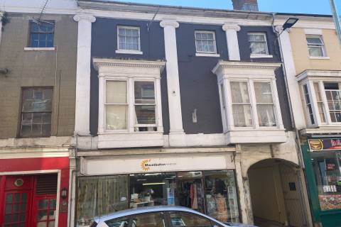 Property for auction in Isle of Wight