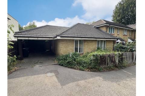 Property for auction in Essex