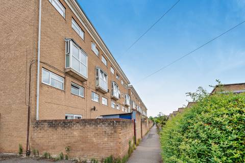 Property for auction in Warwickshire