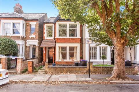 Property for auction in Essex
