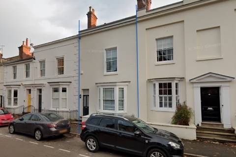Property for auction in Warwickshire