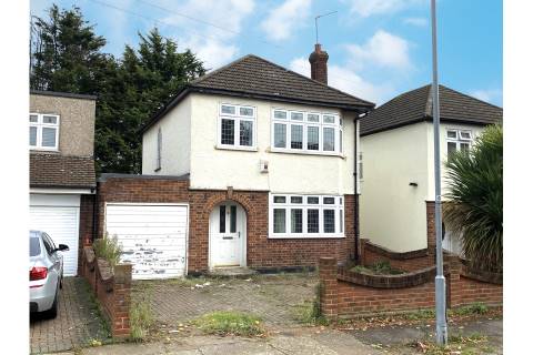 Property for auction in Essex