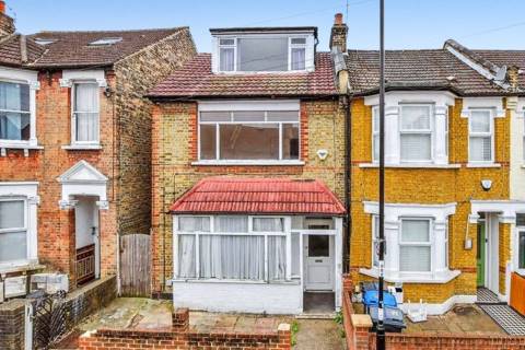 Property for auction in Surrey
