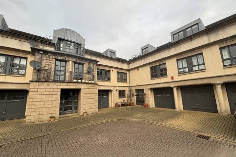 Property for auction in Midlothian