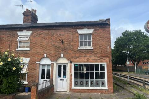 Property for auction in Warwickshire