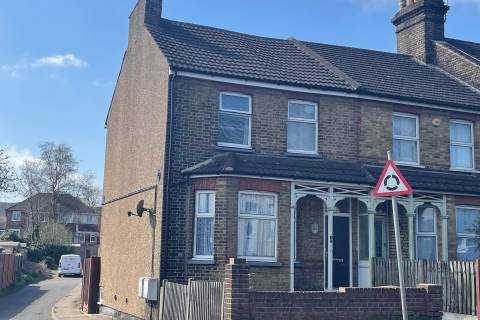 Property for auction in Kent
