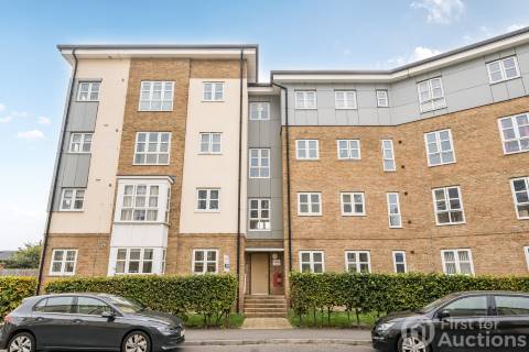 Property for auction in Buckinghamshire