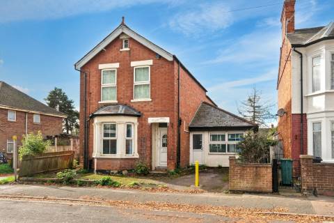 Property for auction in Buckinghamshire