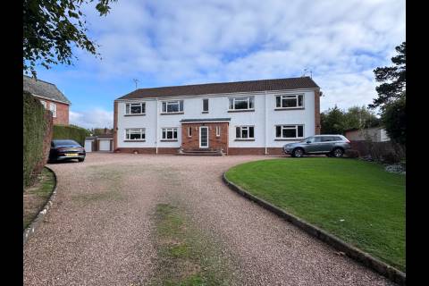 Property for auction in Devon