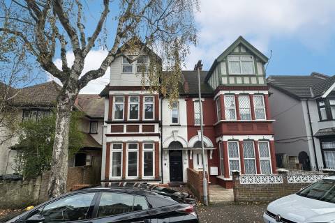 Property for auction in Bedfordshire