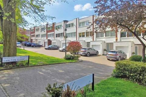 Property for auction in London