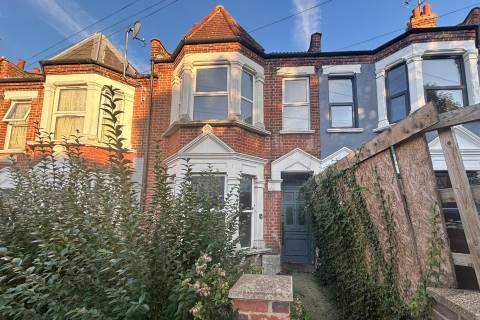 Property for auction in London
