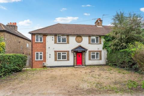 Property for auction in Buckinghamshire