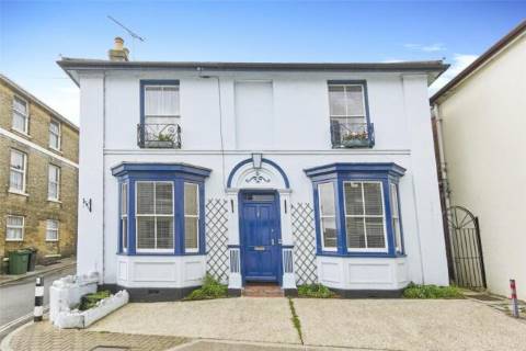 Property for auction in Isle of Wight