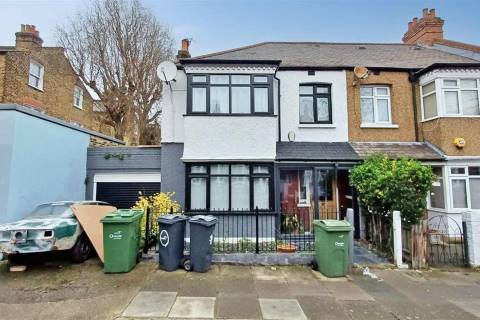 Property for auction in London
