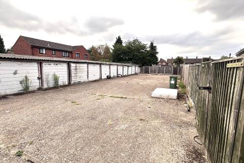 Property for auction in Berkshire