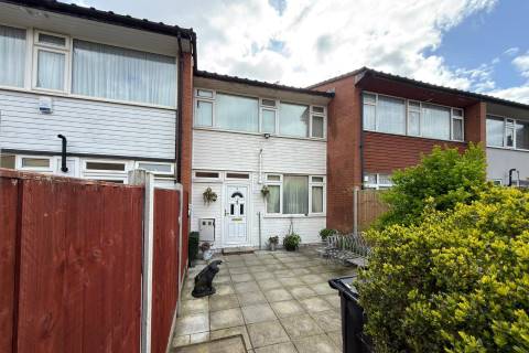 Property for auction in Essex