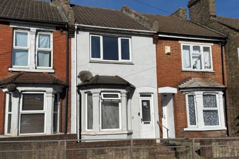 Property for auction in Kent