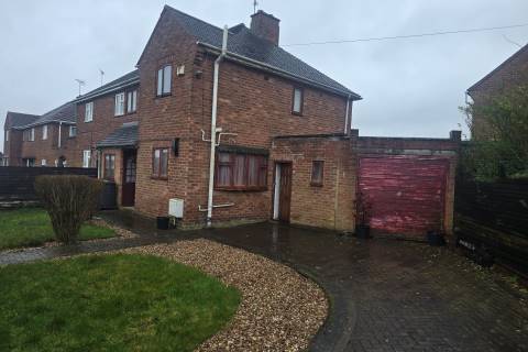 Property for auction in Warwickshire