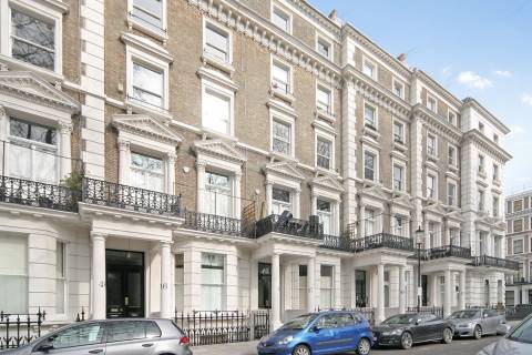 Property for auction in London