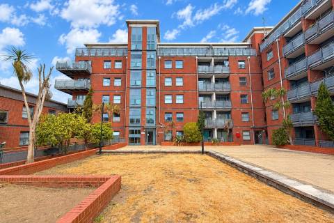 Property for auction in London
