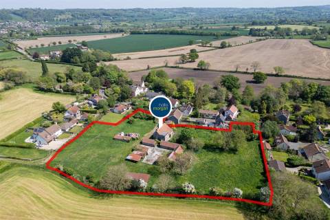 Property for auction in Avon