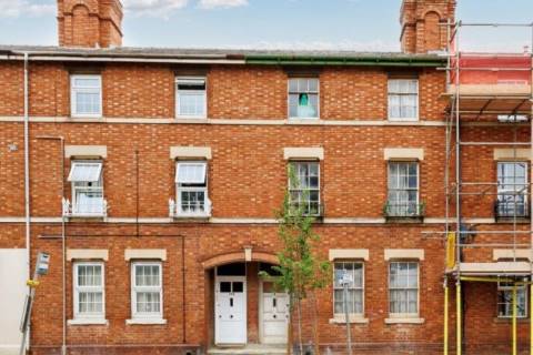 Property for auction in Worcestershire