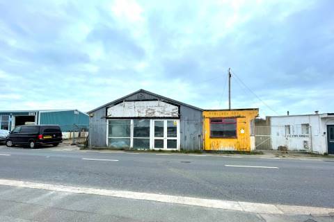 Property for auction in Isle of Wight