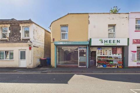 Property for auction in Avon