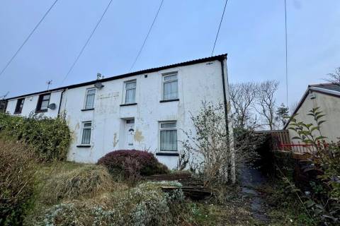 Property for auction in Mid Glamorgan