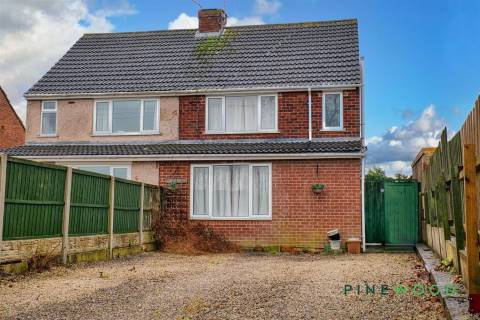 Property for auction in Derbyshire