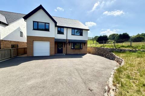 Property for auction in Clwyd