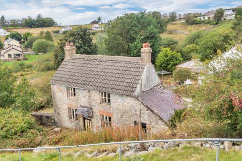 Property for auction in Clwyd
