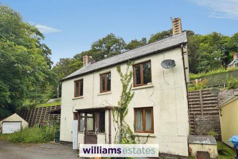 Property for auction in Clwyd