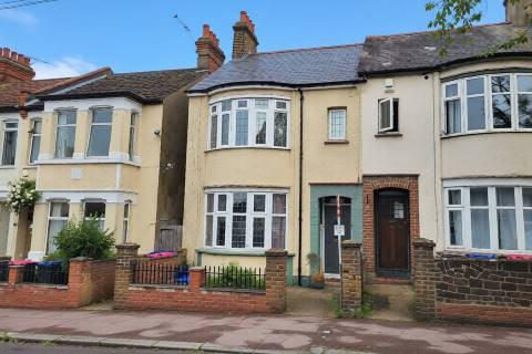 Property for auction in Essex