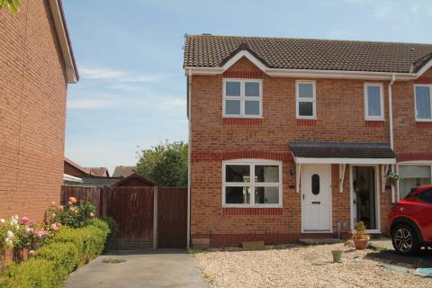 Property for auction in Clwyd
