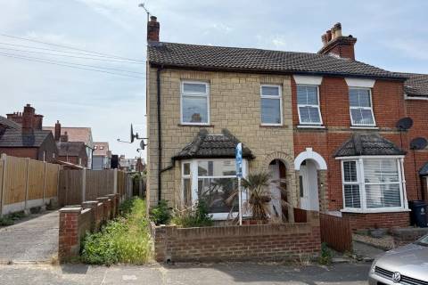 Property for auction in Essex