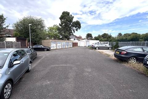 Property for auction in Berkshire