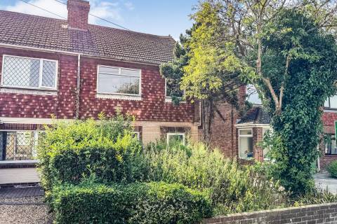 Property for auction in Kent