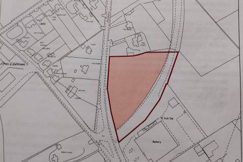 Property for auction in Clwyd