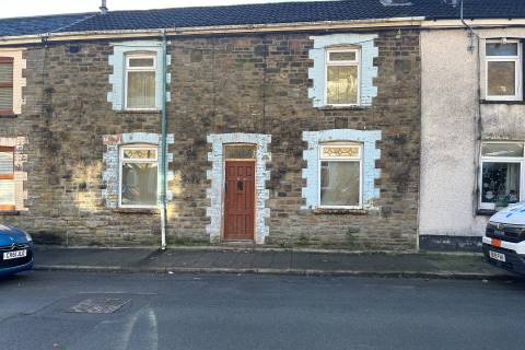 Property for auction in Mid Glamorgan