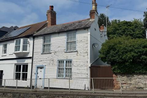 Property for auction in Kent