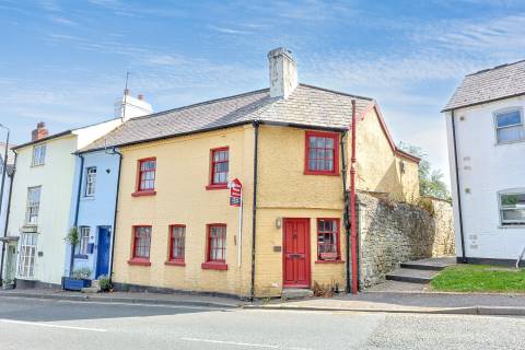 Property for auction in Herefordshire