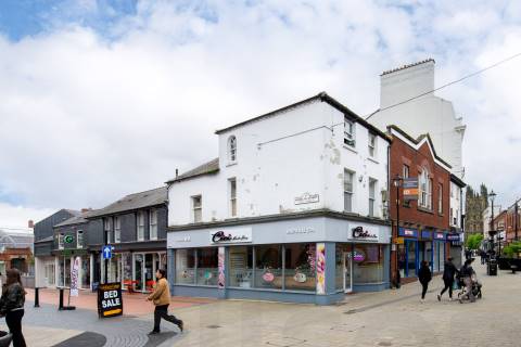Property for auction in Clwyd